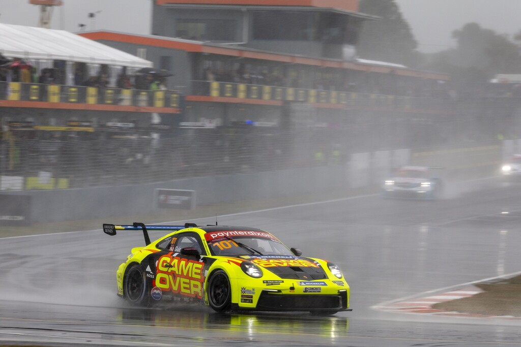 Ryder Quinn #101 racing at Taupo NZ 2024